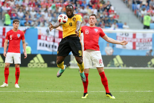 特罗伊重返 特罗伊重返